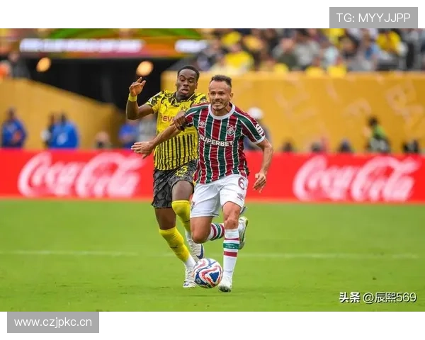 多特蒙德天赋拉满，却为何越踢越不稳？问题不在球员，在球队根本撑不住！